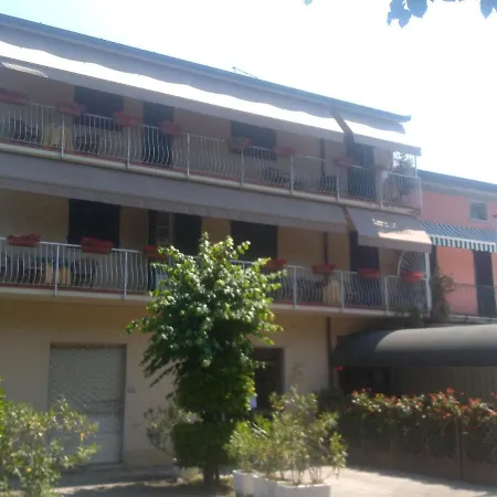 Maison La Vela Forte dei Marmi